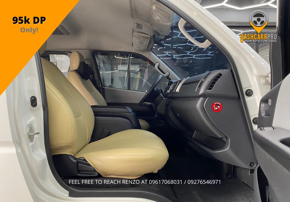 2016 Toyota Hiace Super Grandia AT