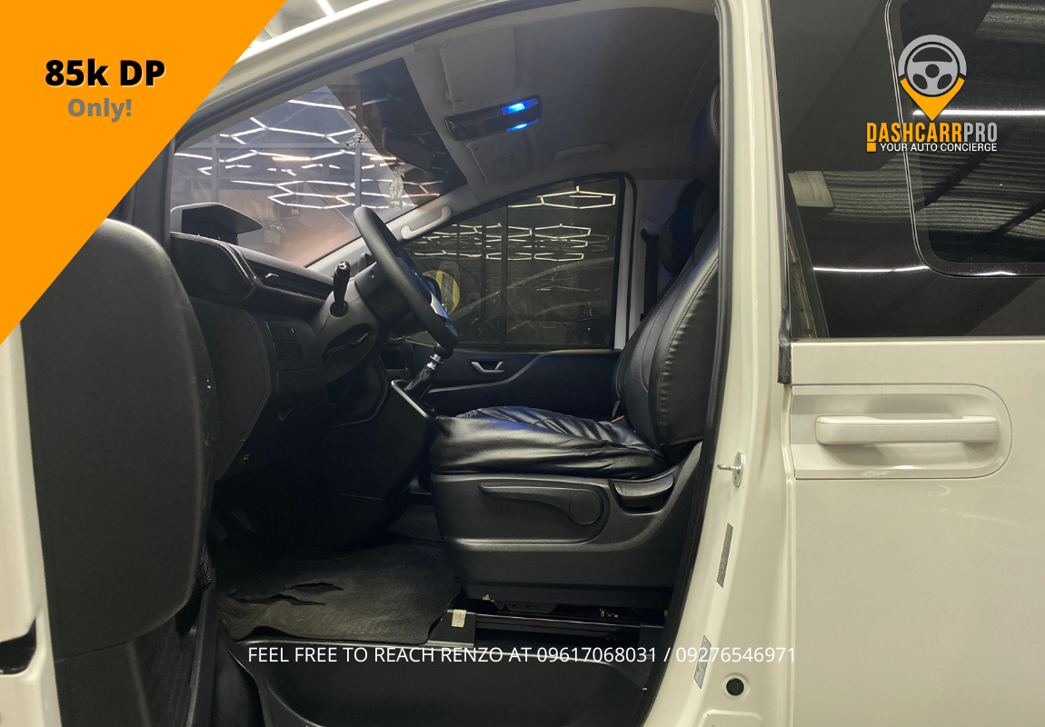 2023 Hyundai Staria Commuter