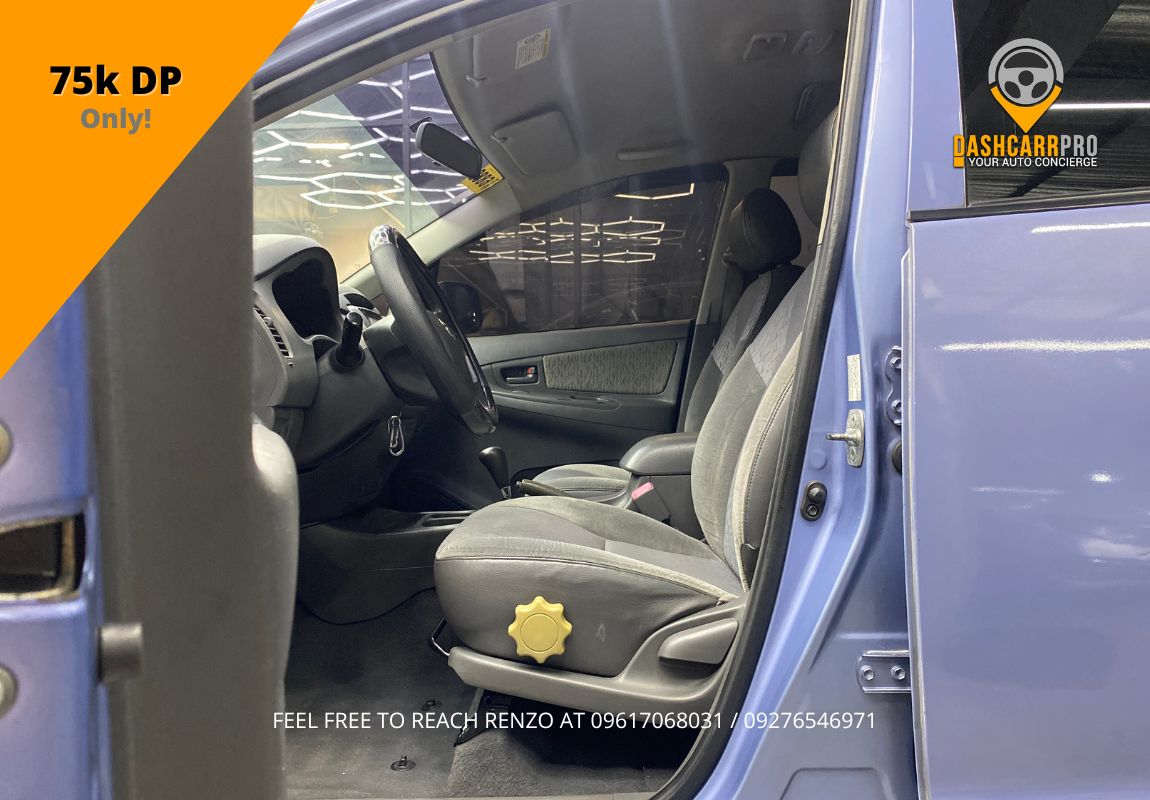 2013 Toyota Innova 2.5 E DLS