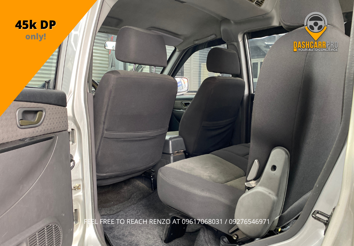 2010 Mitsubishi Adventure GLX 2