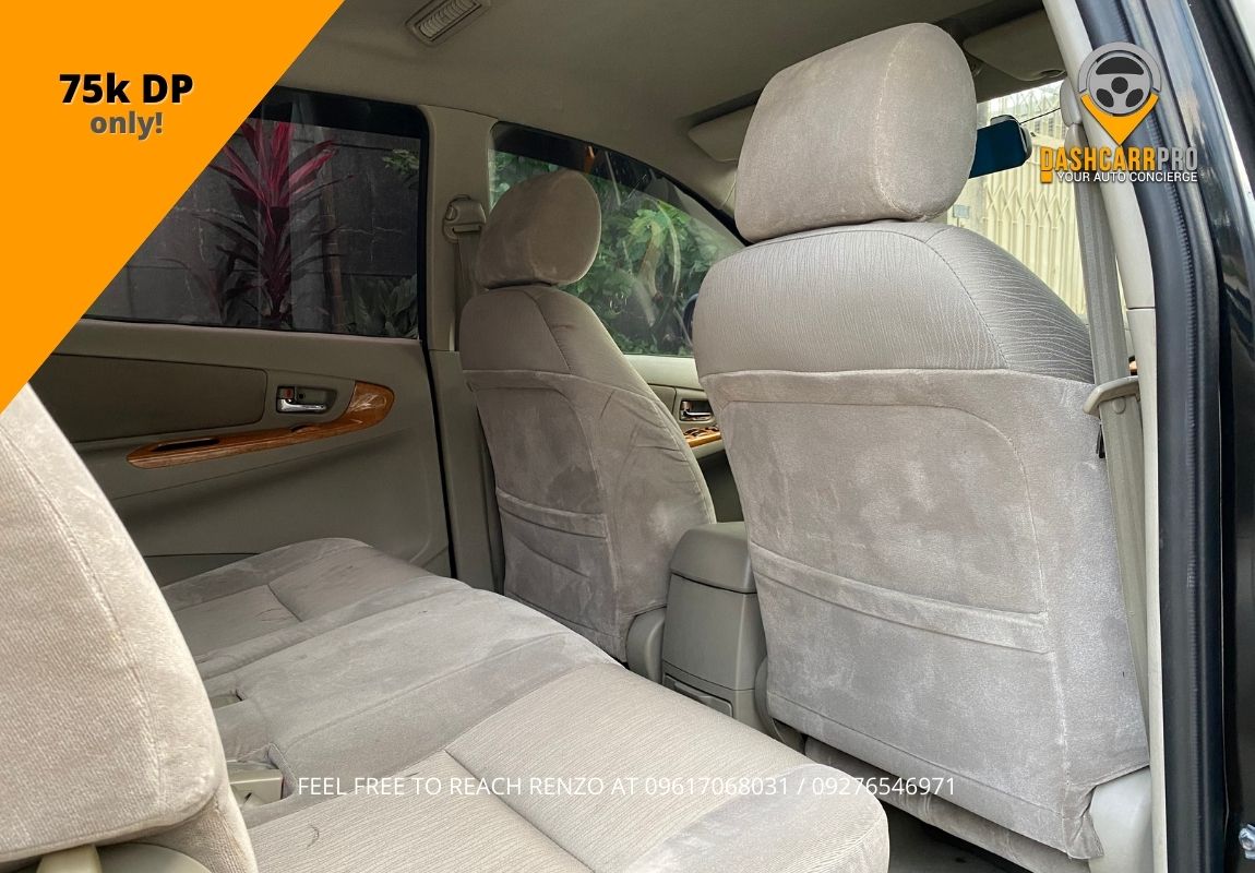 2012 Toyota Innova G Automatic