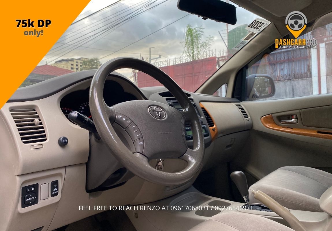 2012 Toyota Innova G Automatic