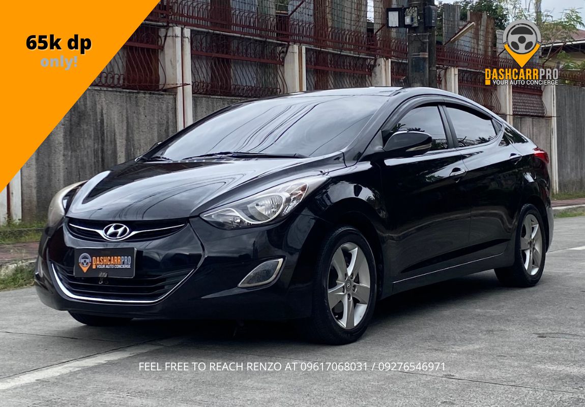 2012 Hyundai Elantra AT