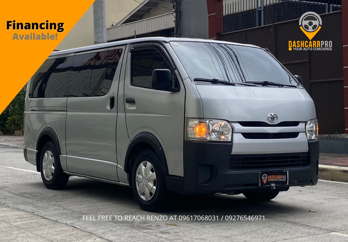 2019 Toyota HiAce Commuter 3.0 MT